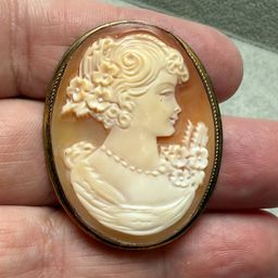 Large Vintage Oval 925 Sterling Carved Shell Cameo Brooch Pendant Hallmarked