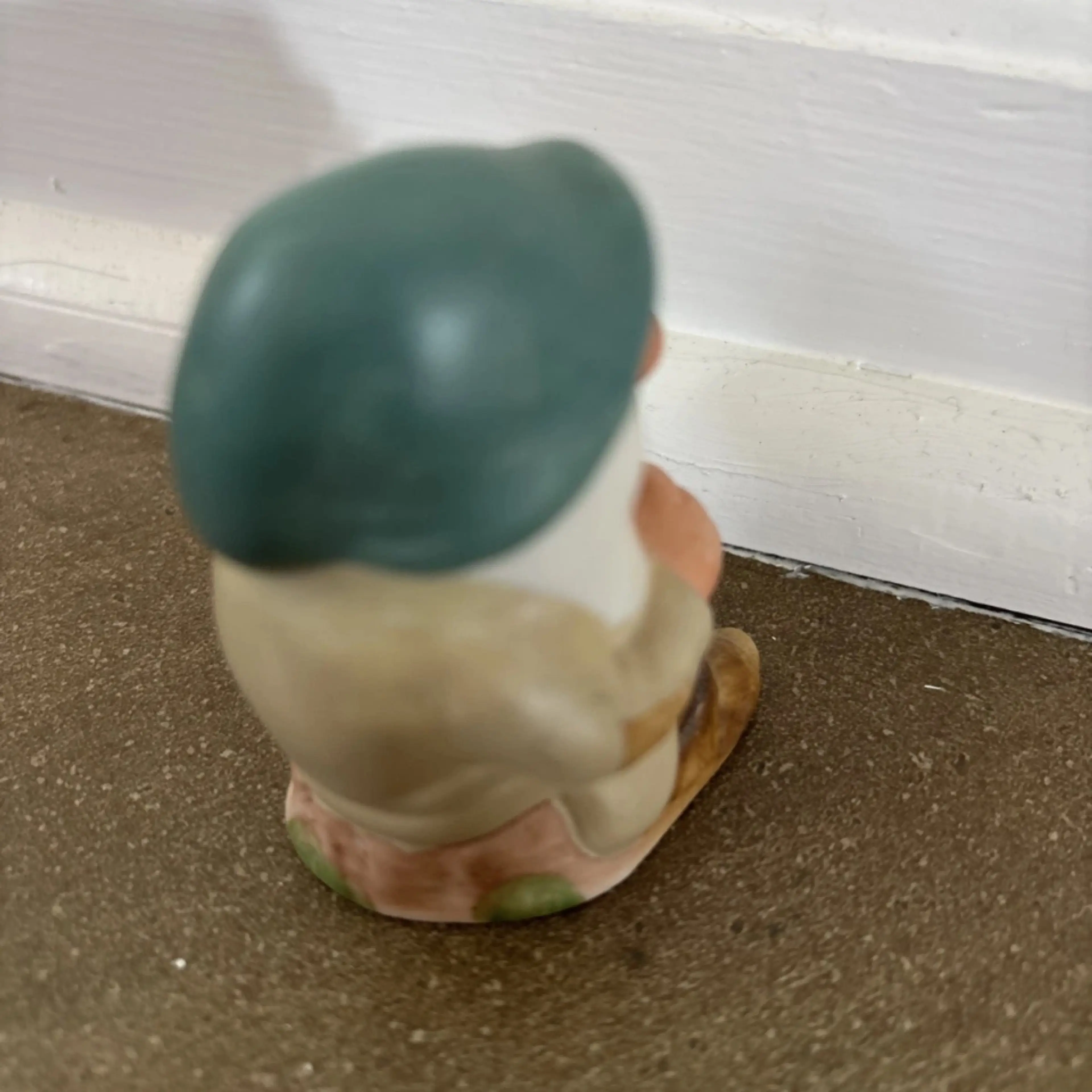 Image 4 of 6