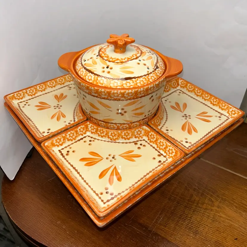 Vintage Temptations Presentable Ovenware Pedestal Serving Tray-7 Pieces NOS