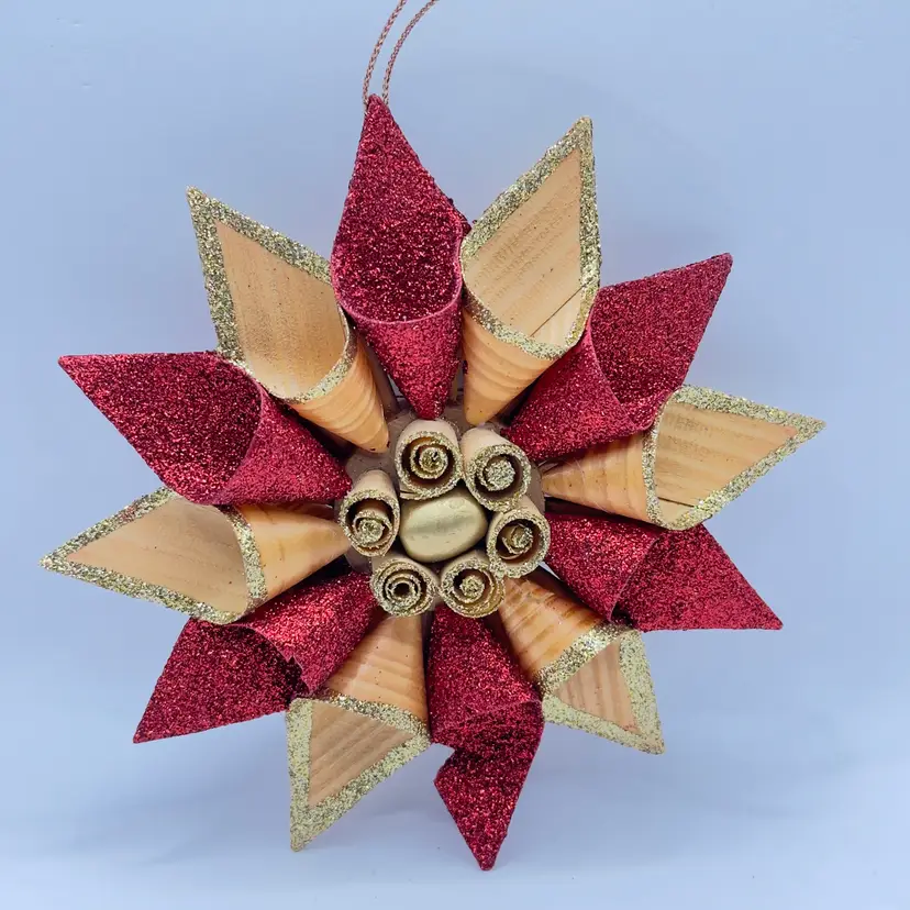Christmas Handmade Glittery Wood Wicker Star Ornament, Festive Red and Gold, Unbranded