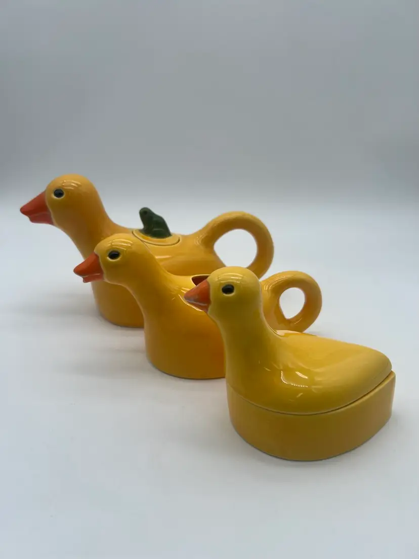 Vintage Set Of Ceramic Vandor Imports Yellow Duck Containers-Pitcher, Creamer & Sugar Or Planters
