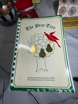 Vintage Junior League Knoxville TN Holiday Cookbook