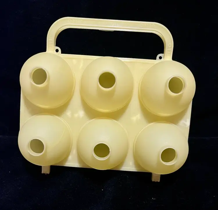 Jell-O Jello Jigglers Easter Egg Gelatin Shooter Mold Yellow 6 Count SINGLE