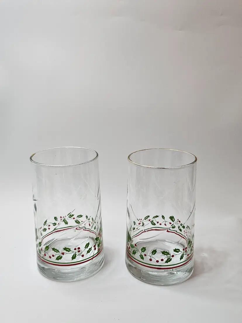 Qty 2 Vintage 1984 Arby's Christmas Holly Berry Drinking Glasses Tumblers