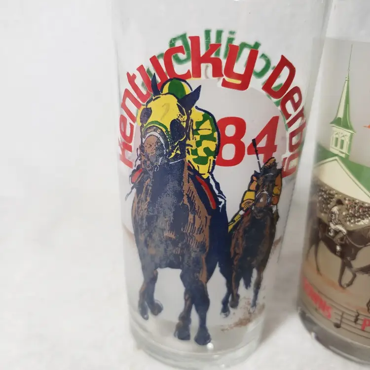 1984 & 1985  OFFICIAL KENTUCKY DERBY GLASS HORSE RACING CHURCHILL DOWNS