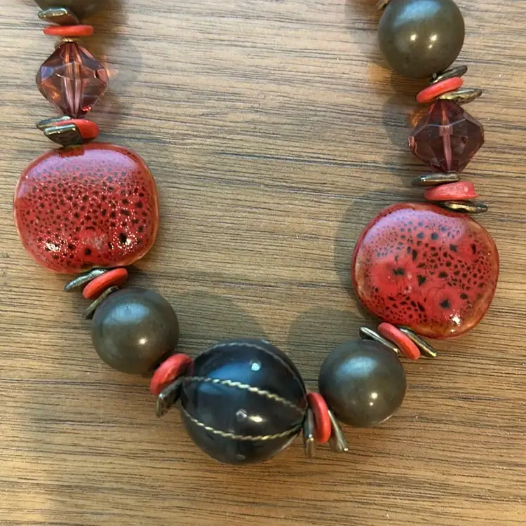 Lot Of 4 file, Chewy Autumn, Necklace, Bangle Bracelet, And Dangle Beaded Earrings