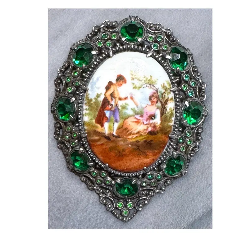 Vintage H. Pomerantz & Co. N.Y. Green Rhinestone Art Deco Victorian Revival Pot Metal Brooch Pin