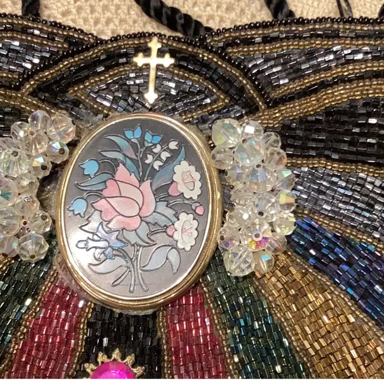 #01 Upcycled Beaded Purse Vintage