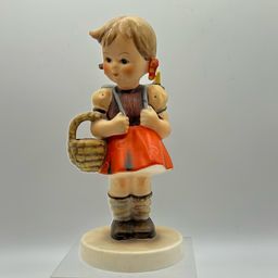 Vintage Hummel figurine, entitled schoolgirl