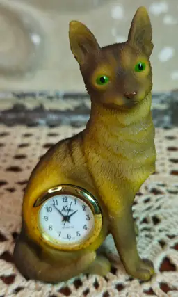 2002 Hand Painted Abyssinian Cat Desktop Quartz Clock by Mini Claws NOS