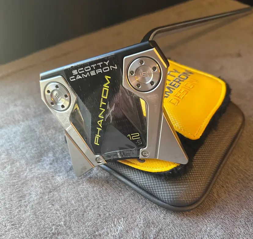 NEW SCOTTY CAMERON PHANTOM 12.5 RH 34”