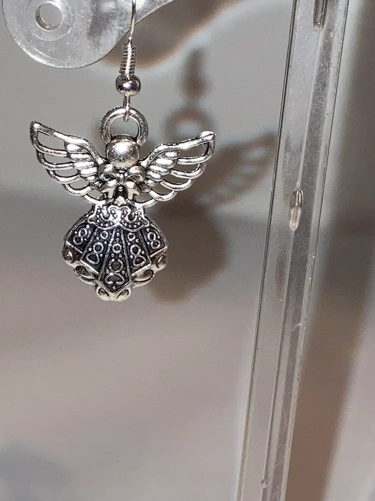 2 Day Sale! 🎉🎄🎉 Angel Earrings! 1 1/2” drop. 925 Stamped Untested Fish Hooks. Made By Me! 🎄🌲🎄
