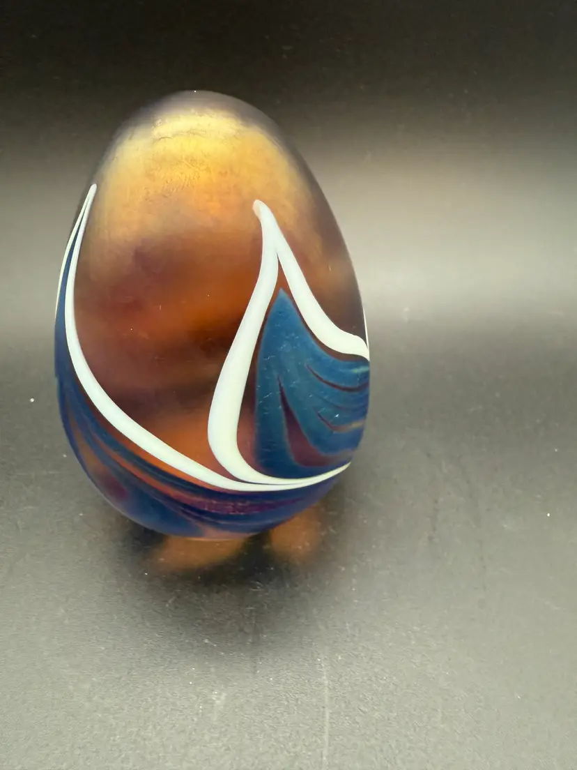 Orient & Flume Signed Egg-shaped Paperweight GGWB or GSWB