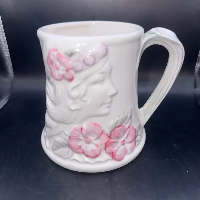 RARE HARD TO FIND Vintage New Belle Epoque Sigma Coffee Tea Cup Mug