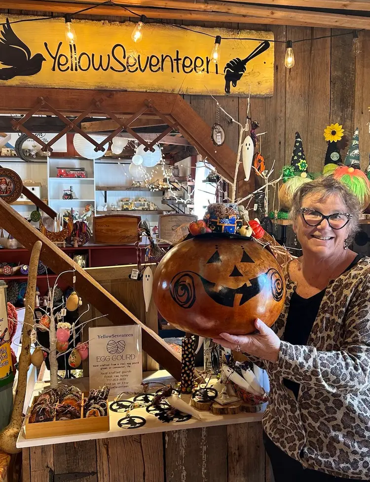 Help Me Get To 100 Sales! Big Blowout SALE! Vintage Wares, Gourds & Honey!