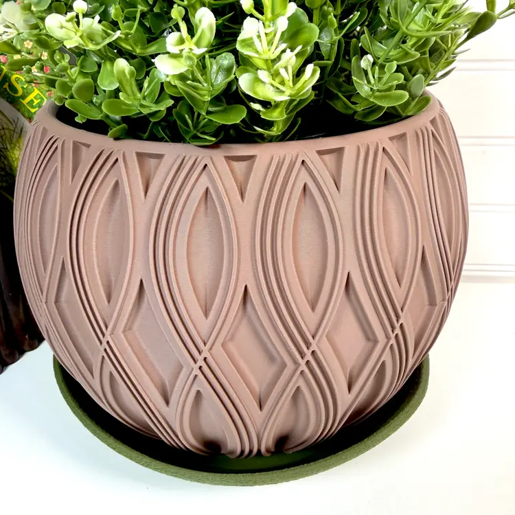Velar Planter, Indoor Flower Pot, Tabletop Planter, Homewares