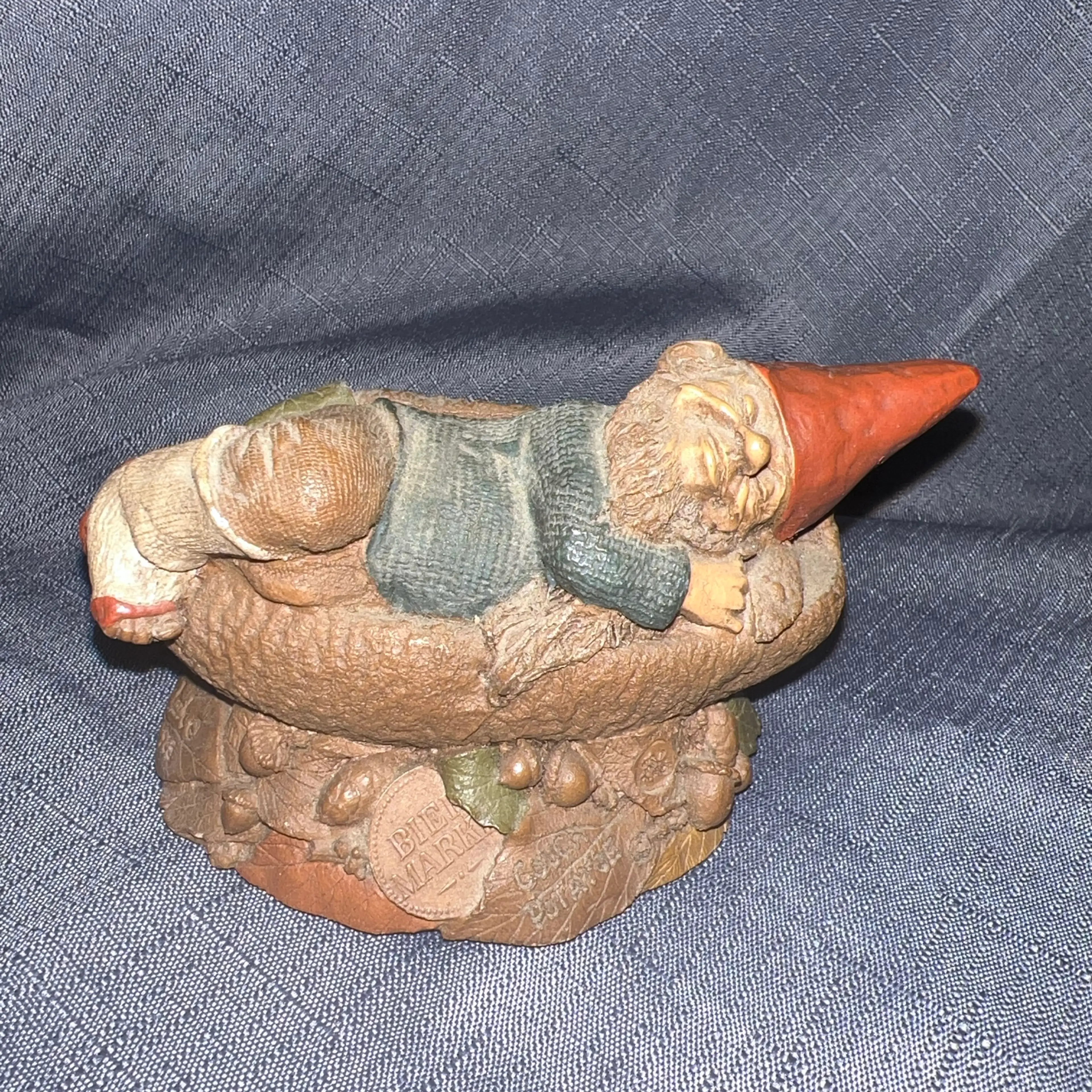 Image 2 of 9