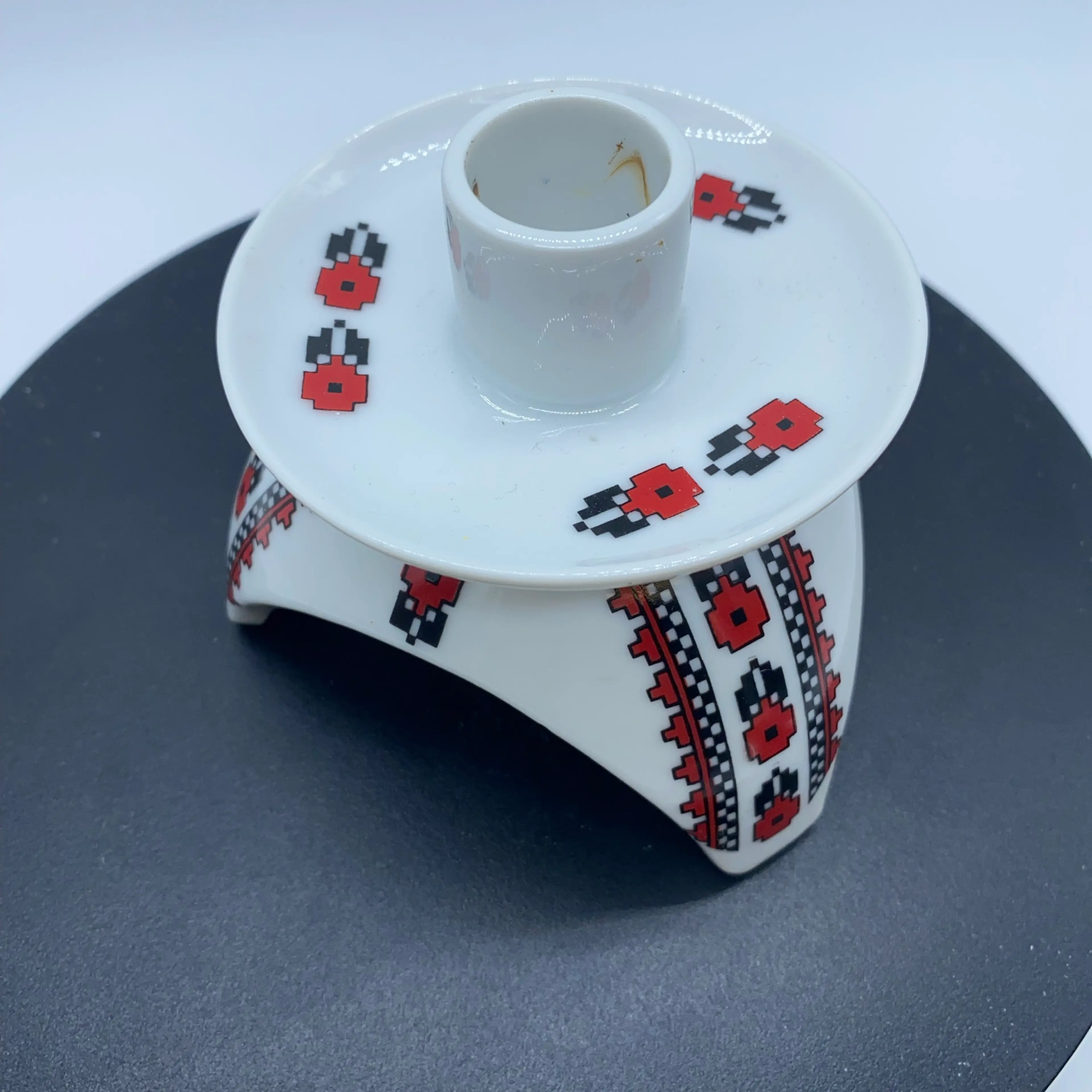 Image 2 of 6
