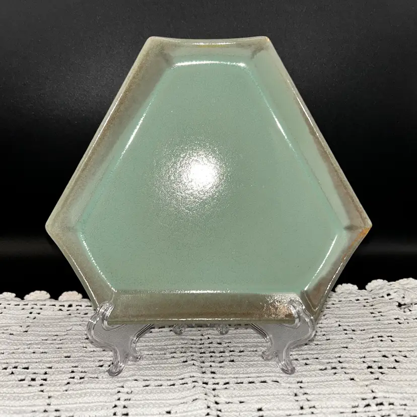 Vintage Romany Spartan U. S. Ceramic Tile Co. Triangular Dish Canton, Ohio