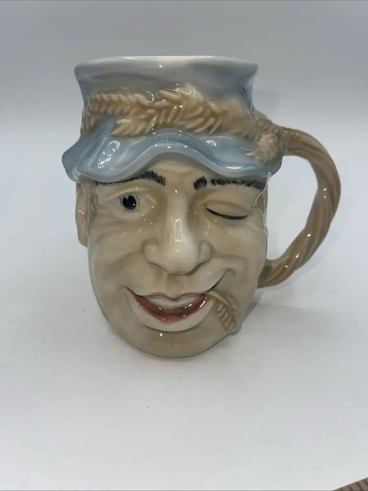 Royal Doulton D6780 John Barleycorn Tankard Toby Jug Mug American Express 1987

This mug is 5 1/4 inches tall. They’re gonna have chips cracks or damage on the bottom. It says John Barleycorn tankard D6780 specially commissioned by American Express modeled by Stanley James Taylor 1987 Royal DOULTON.

This is one of multiple tankard that I am listing.

Thank you for looking