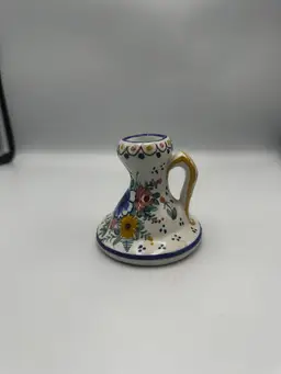 A19 Hand-painted candlestick holder