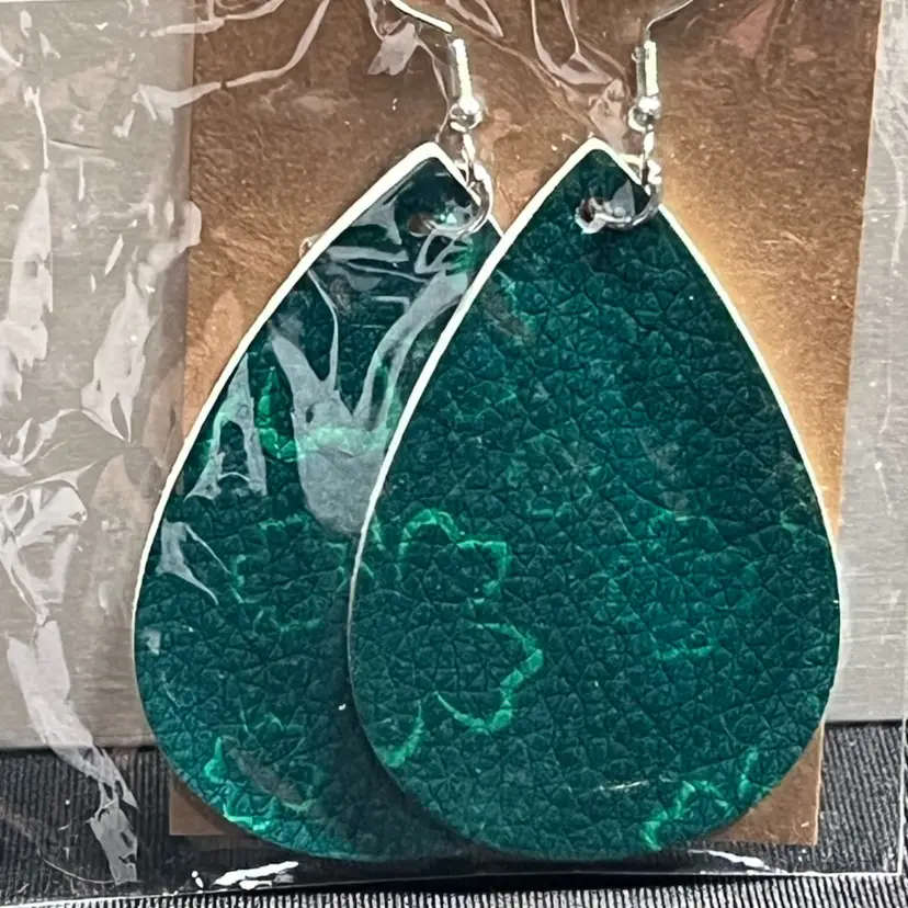 Earring As Picture Faux Leather