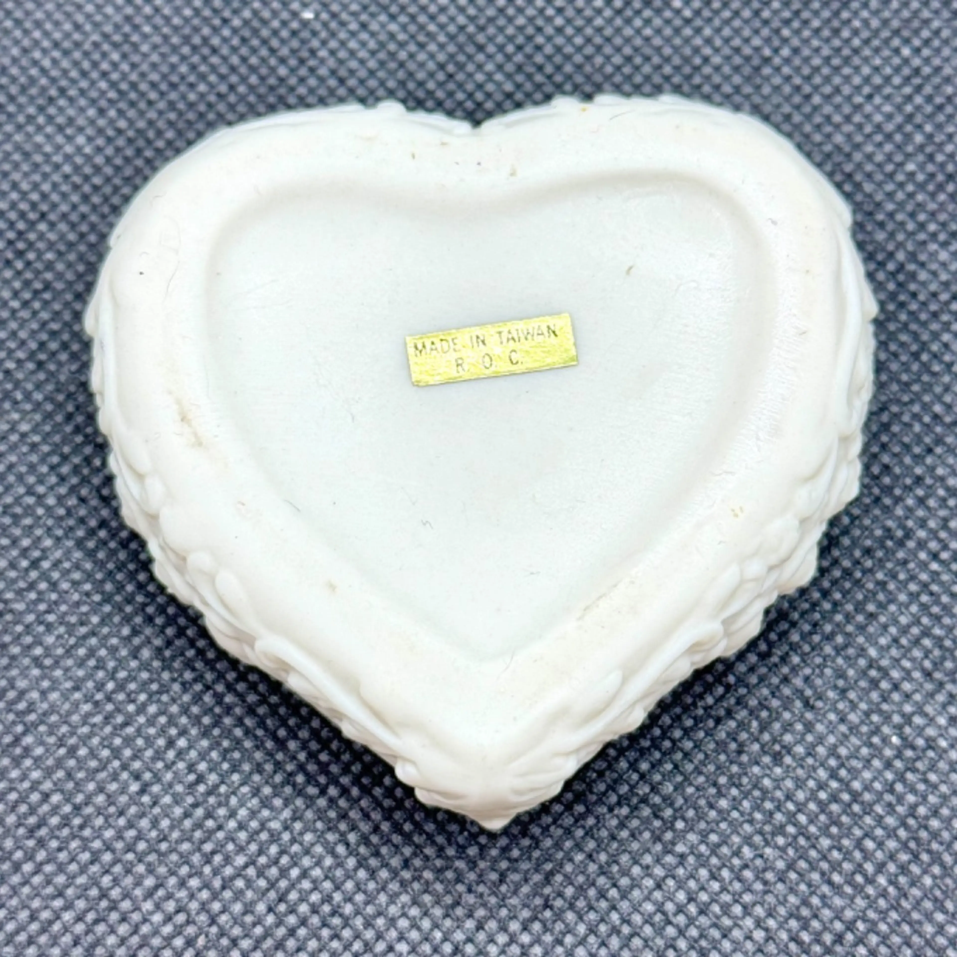 Image 4 of 4