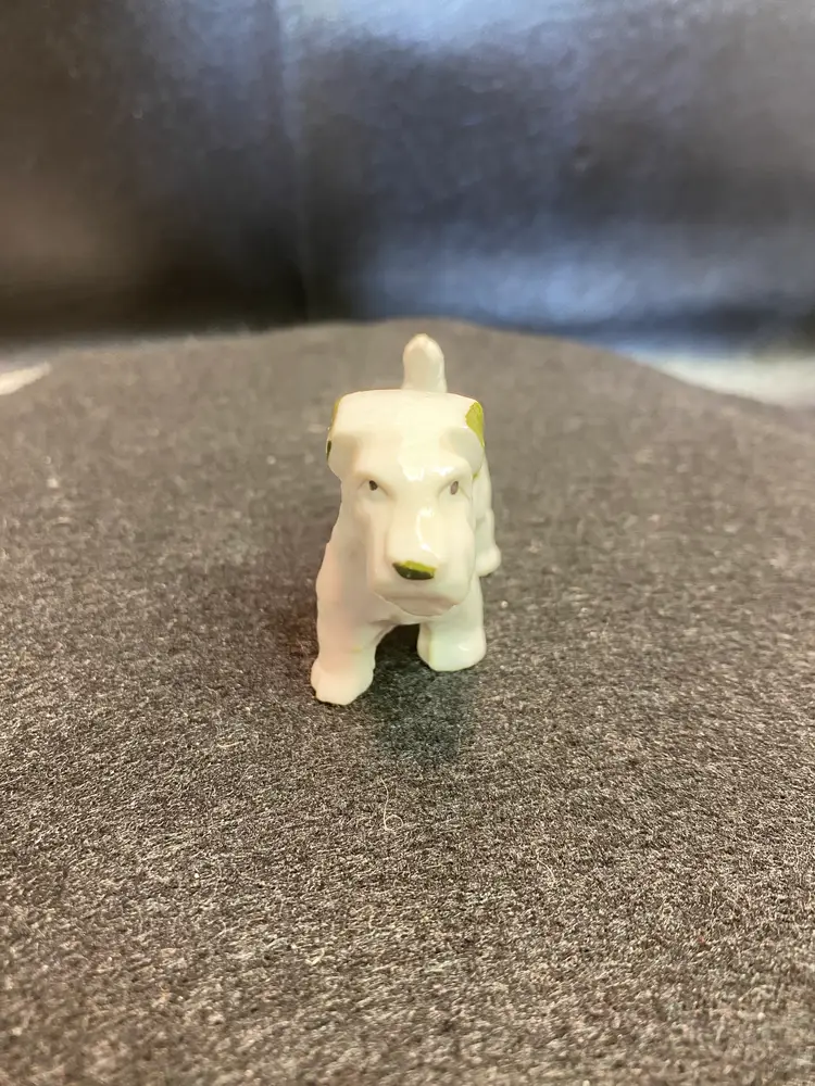 Vintage mini Scottish Terrier porcelain dog figurine