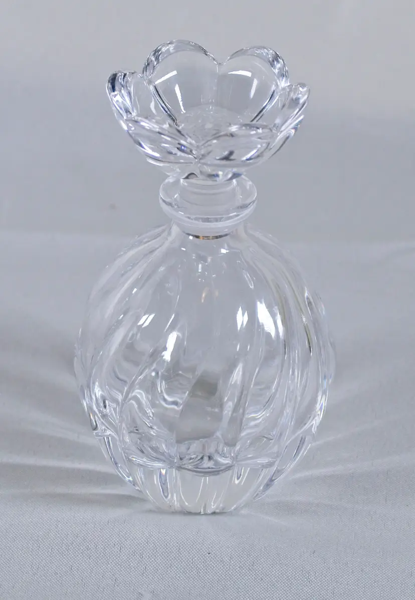 Vintage Clear Glass Perfume Bottle Flower Stopper 5" Tall