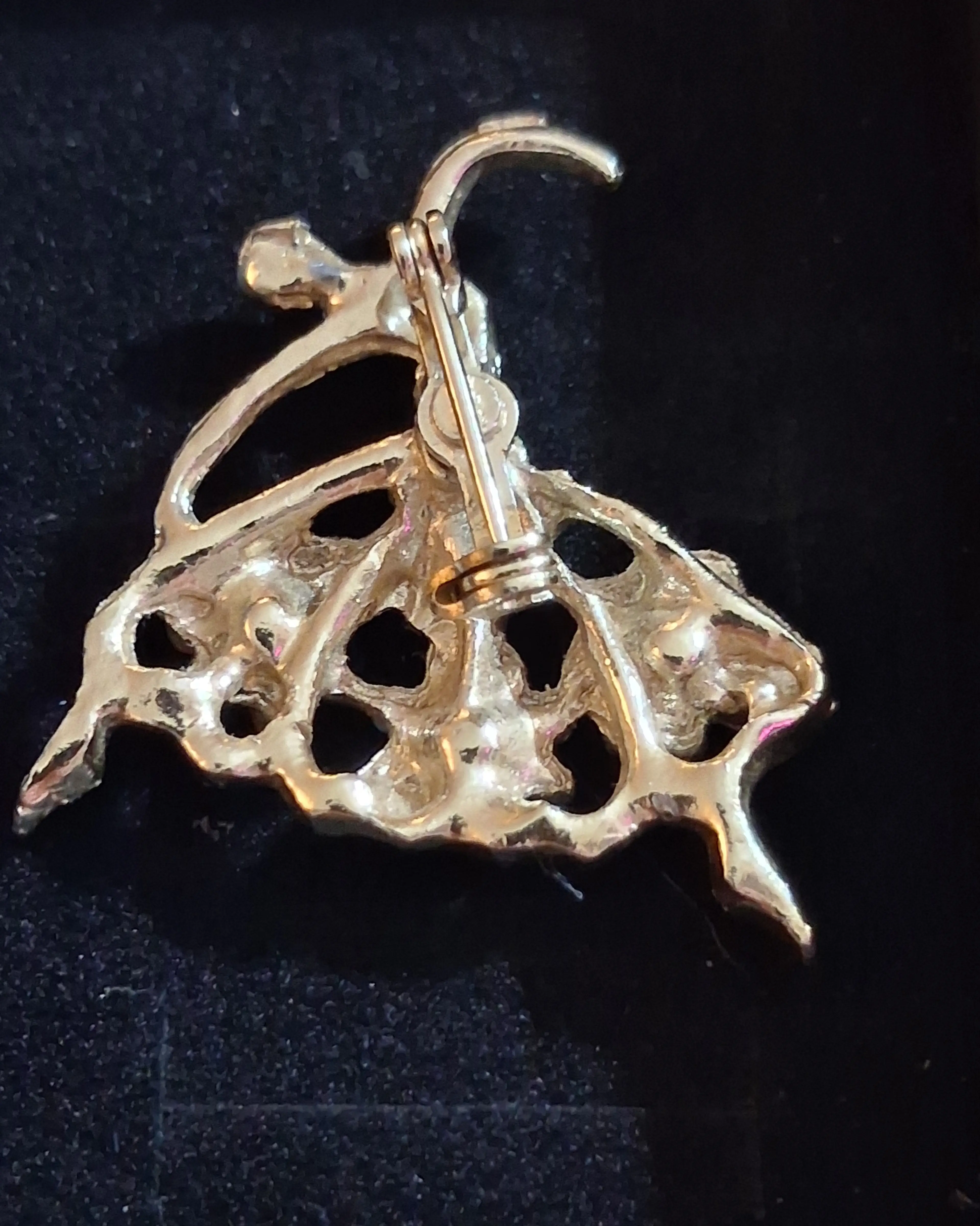 Image 2 of 4