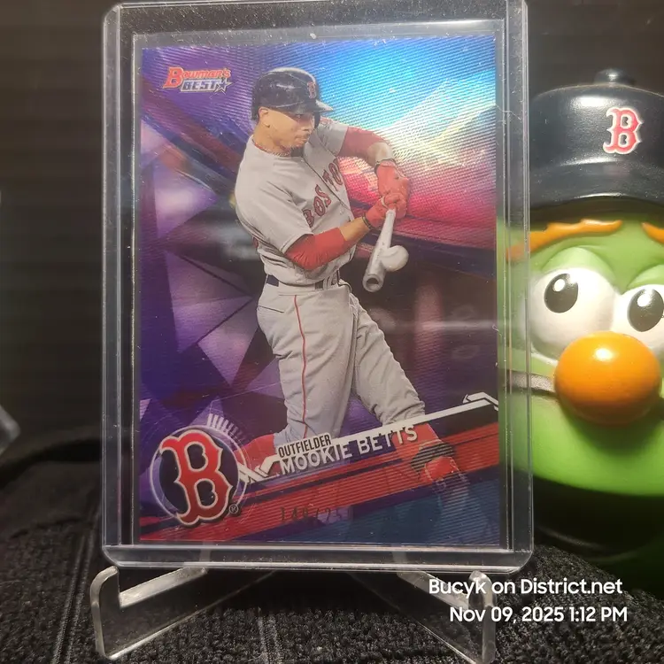 2017 Bowman's Best Purple - Mookie Betts Boston Red Sox 149/250