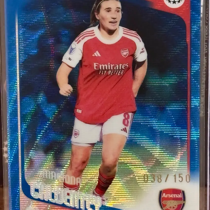 Mariona Caldentey 2025-26 Topps Chrome UWCL Blue Wave Refractor/150 Arsenal Spain