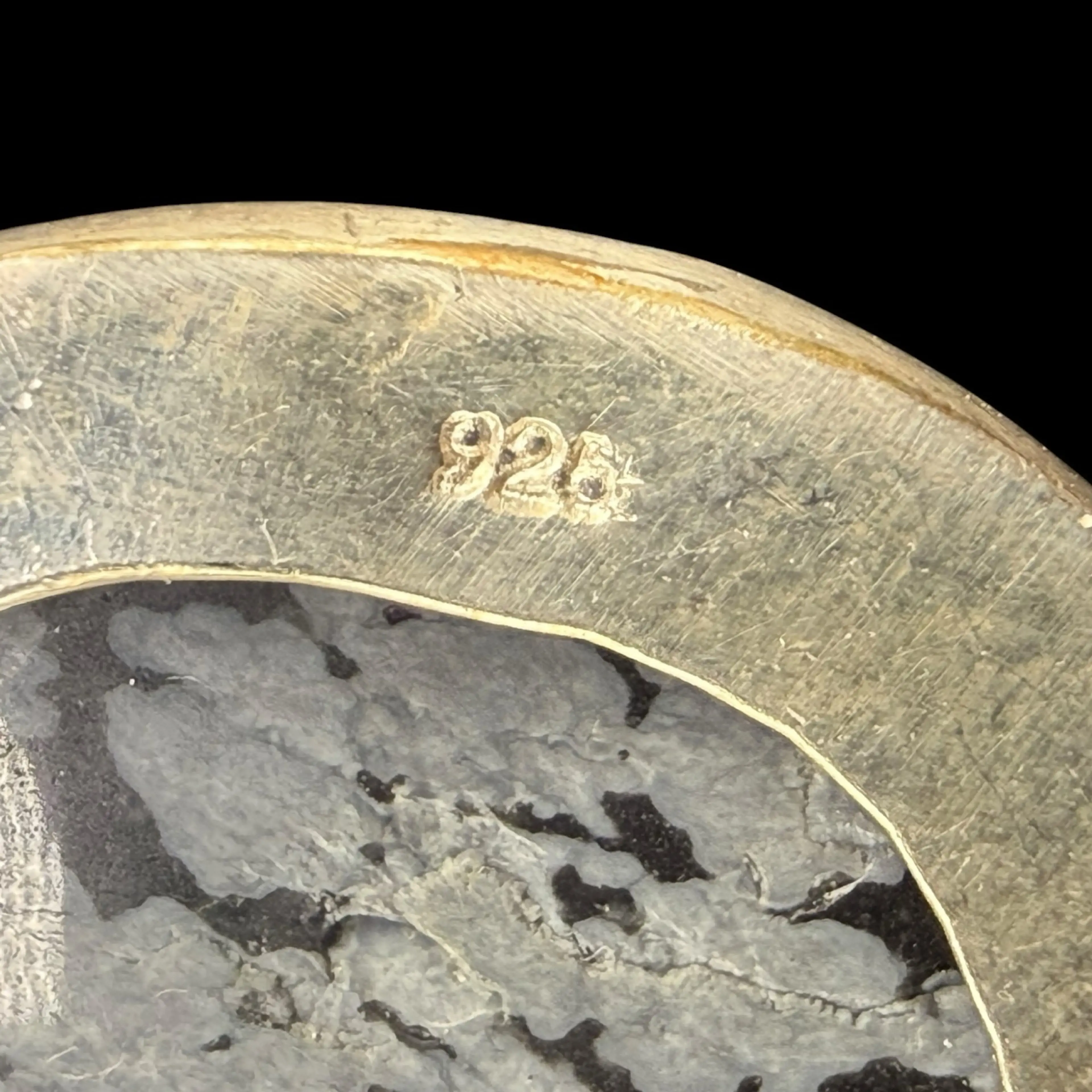 Image 4 of 4