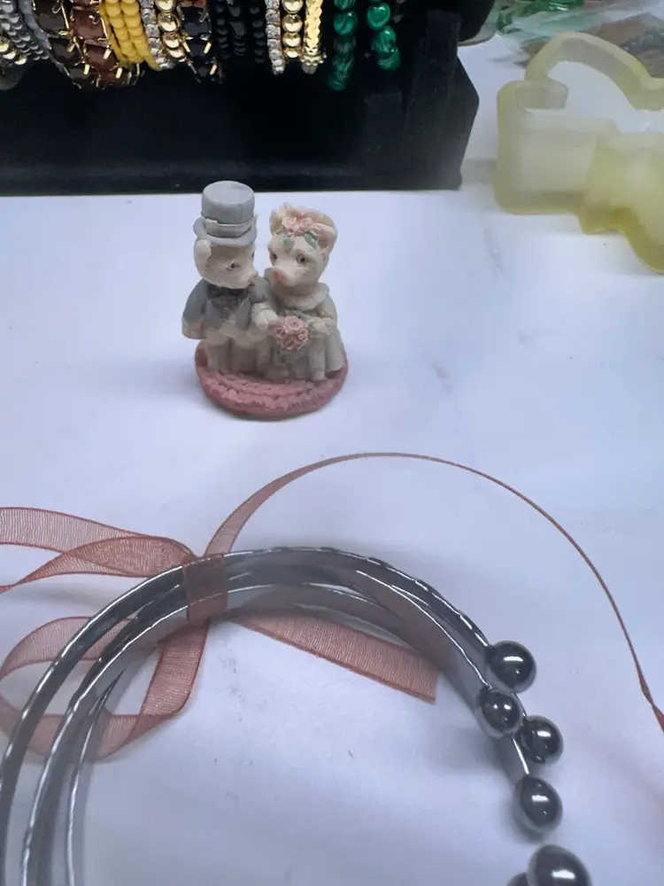 Miniature Piggy Wedding