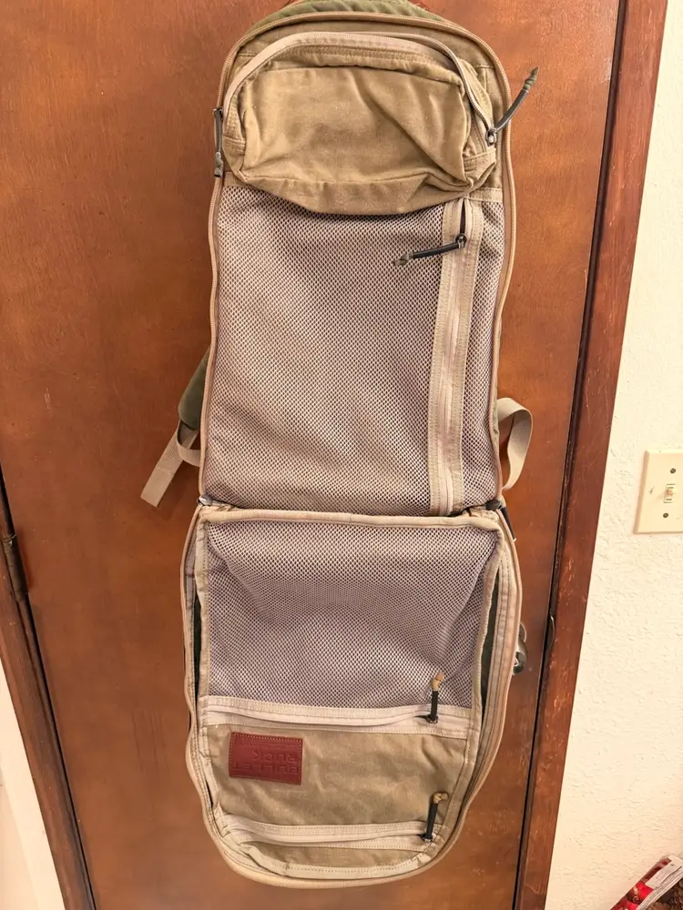18L Bullet DC Heritage Green And Tan Backpack.
