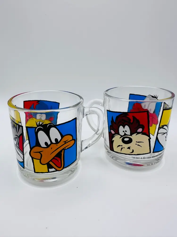 Vintage 1994 Looney Tunes Glass Character Mugs-Set Of 2