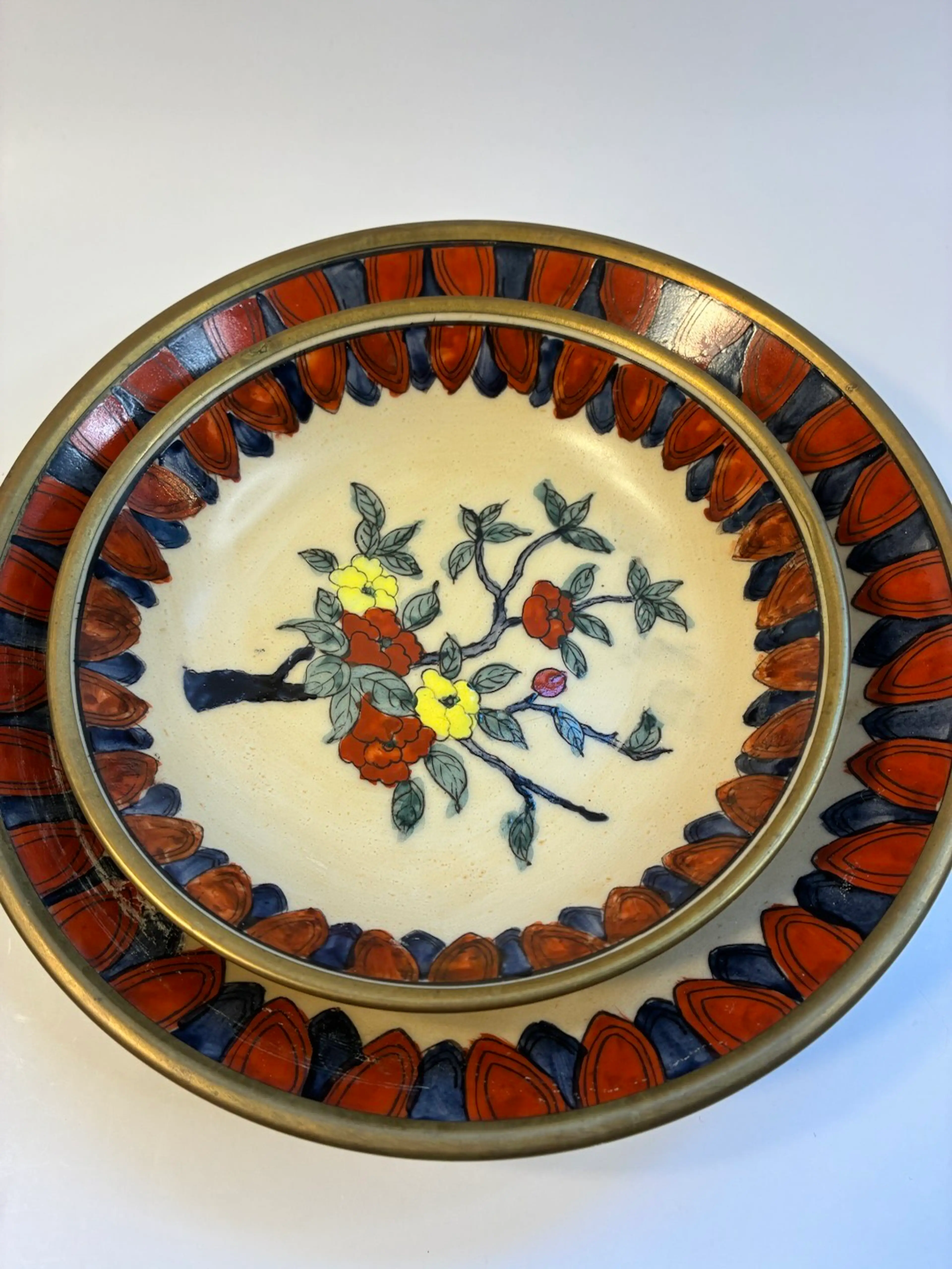 Image 2 of 6