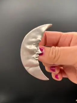 Vintage Marked Seagull Pewter Crescent Moon with Face Brooch Pin 2.25” 🌙