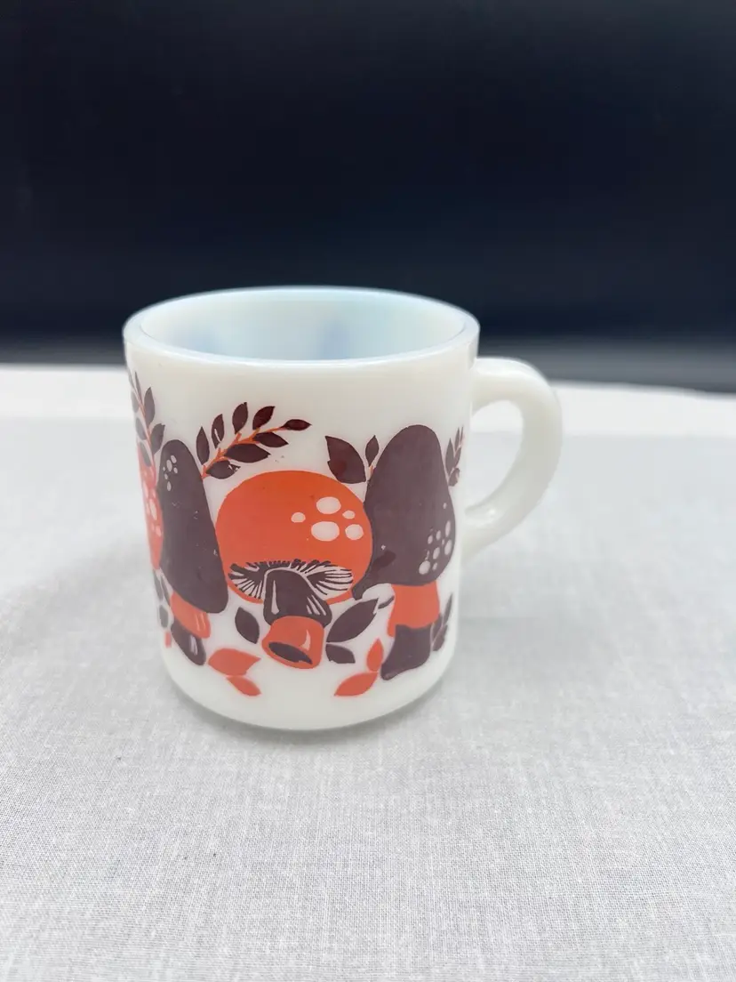 Vintage 1960's Hazel Atlas Hazelware Milk Glass Mushroom/Toadstool Coffee Cup/Mug