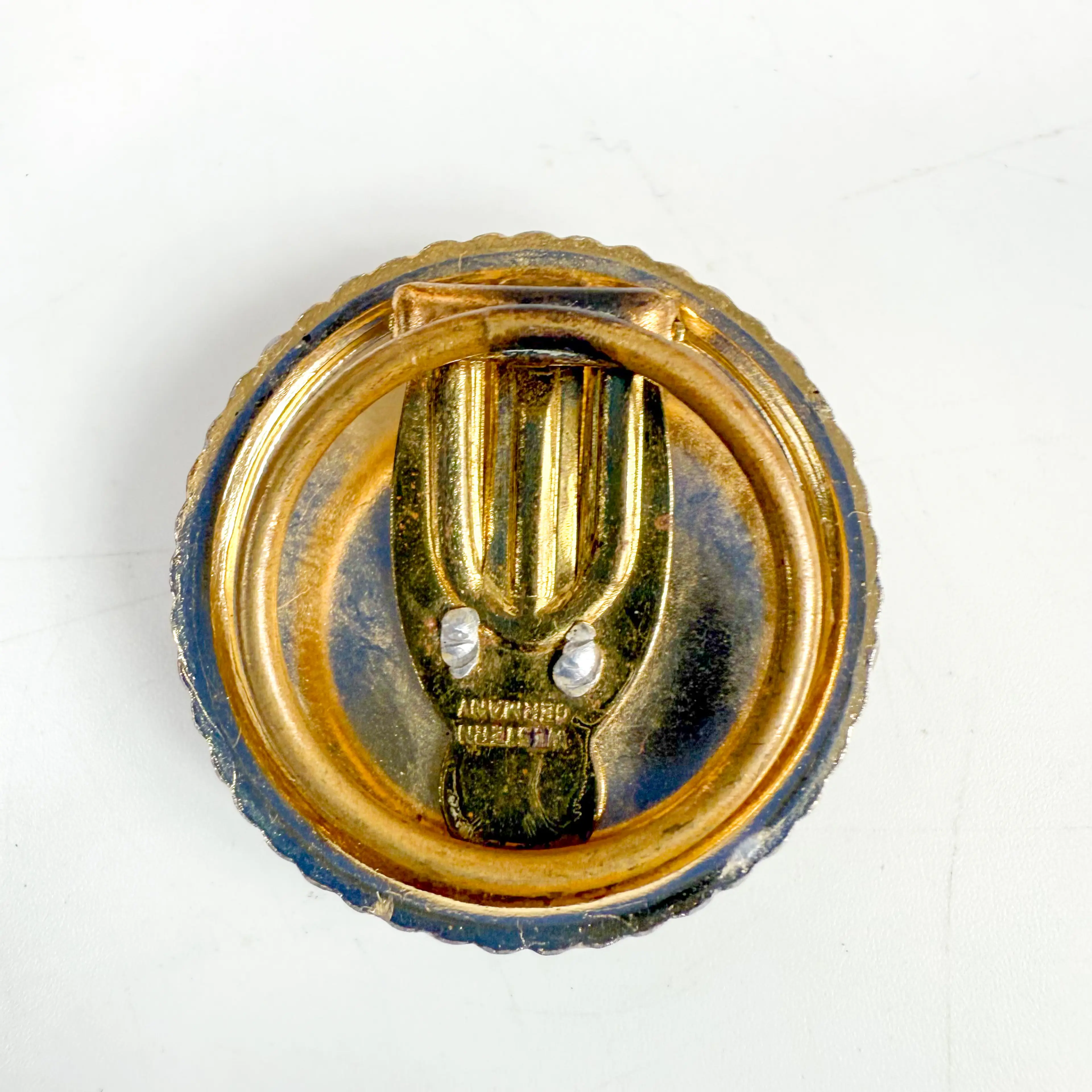 Image 3 of 4