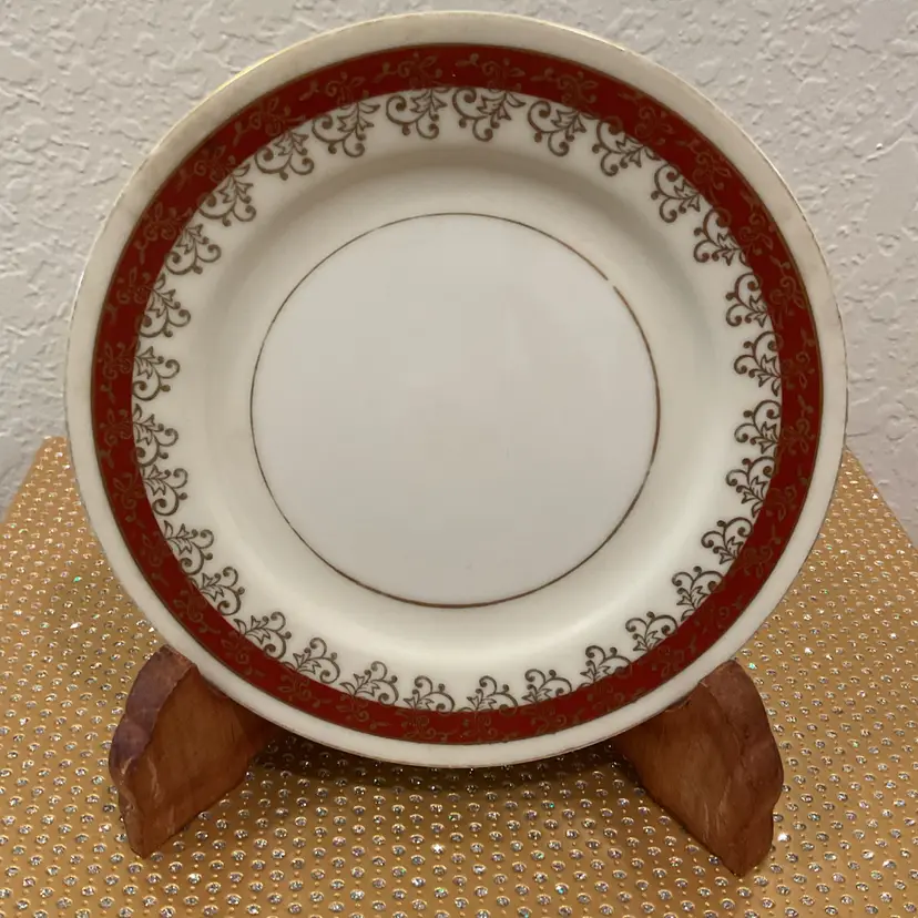 Myott Royalty - Maroon Bread & Butter Plate