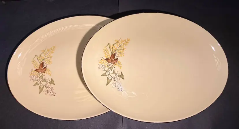 TST Taylor Smith & Taylor Yellow Oval-shaped Leaf O' Gold Platter Tray Lot of 2