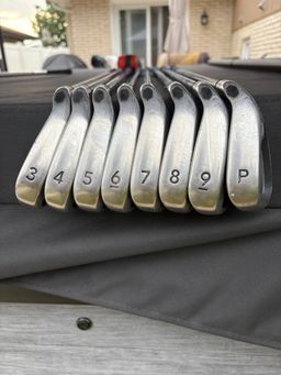 Callaway Steelhead X-16 Irons 3-PW (8 Clubs) – Uniflex Steel – New Golf Pride Grips