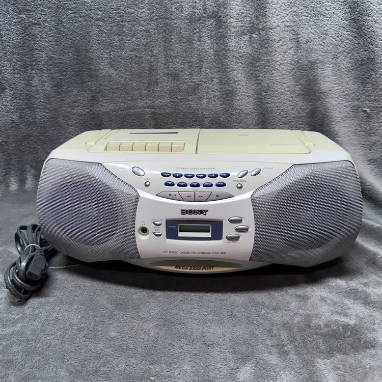 Vintage Sony CFD-S26 AM/FM Radio CD Cassette Recorder Boombox Mega Bass-Works