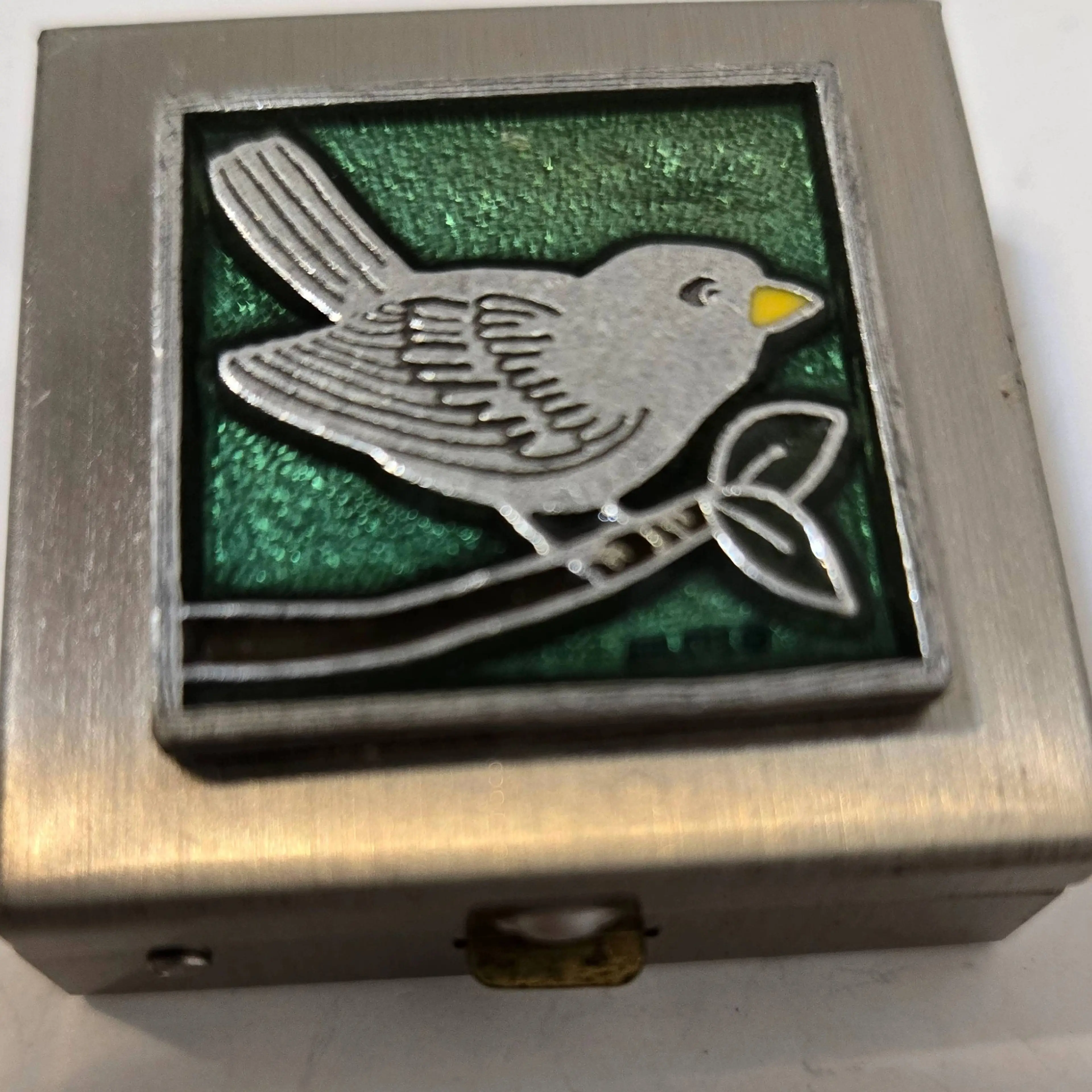 Image 1 of 5