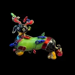 Vintage Dachshund Christmas Pin ~ Enamel Pup With A String Of Lights