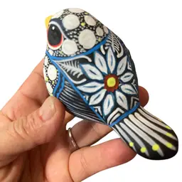 Barbie The Glowing Mexican White Dove