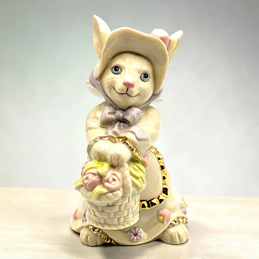 Lenox EASTER BLOSSOM Bunny Rabbit Basket of Flowers & Bonnet 2003 Figurine