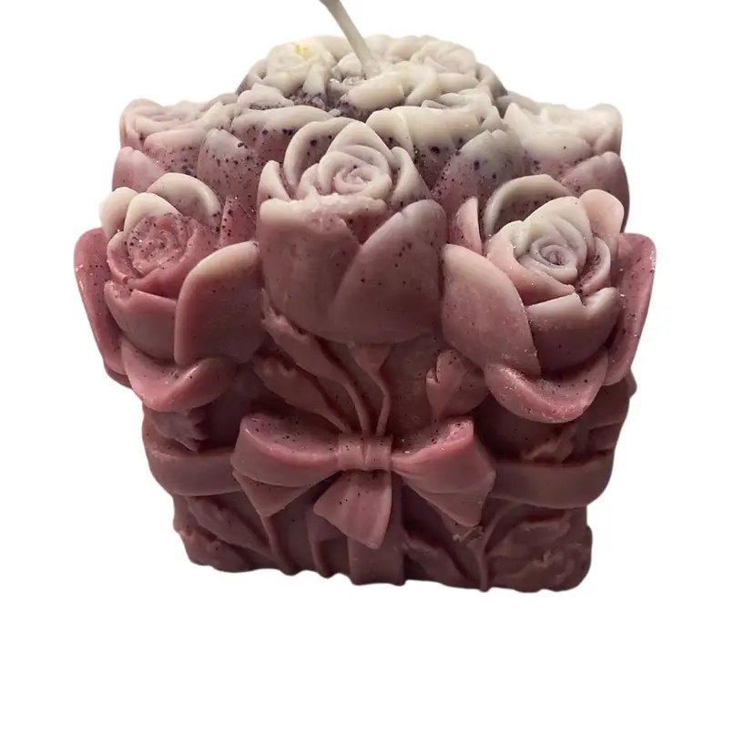 Dusty Pink And White Roses In A Box Handmade Candle