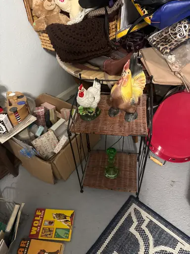 Happy Fall! Come See The New Things On The Shelves At Le’s 